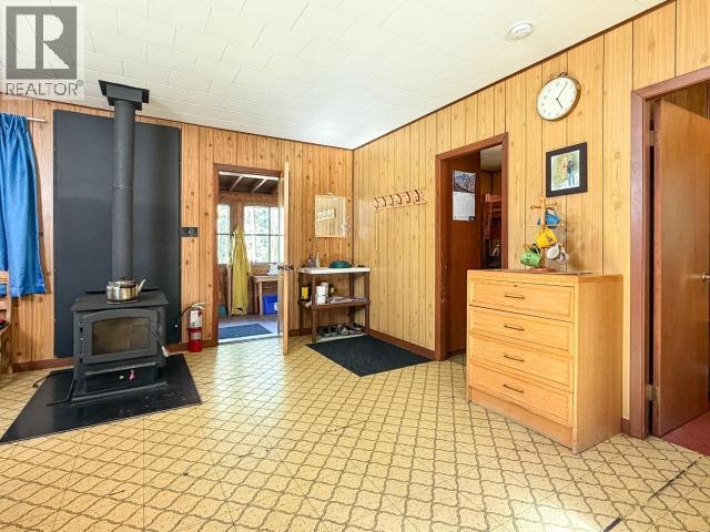 10 JOHNSON'S CROSSING W RD - Image 8