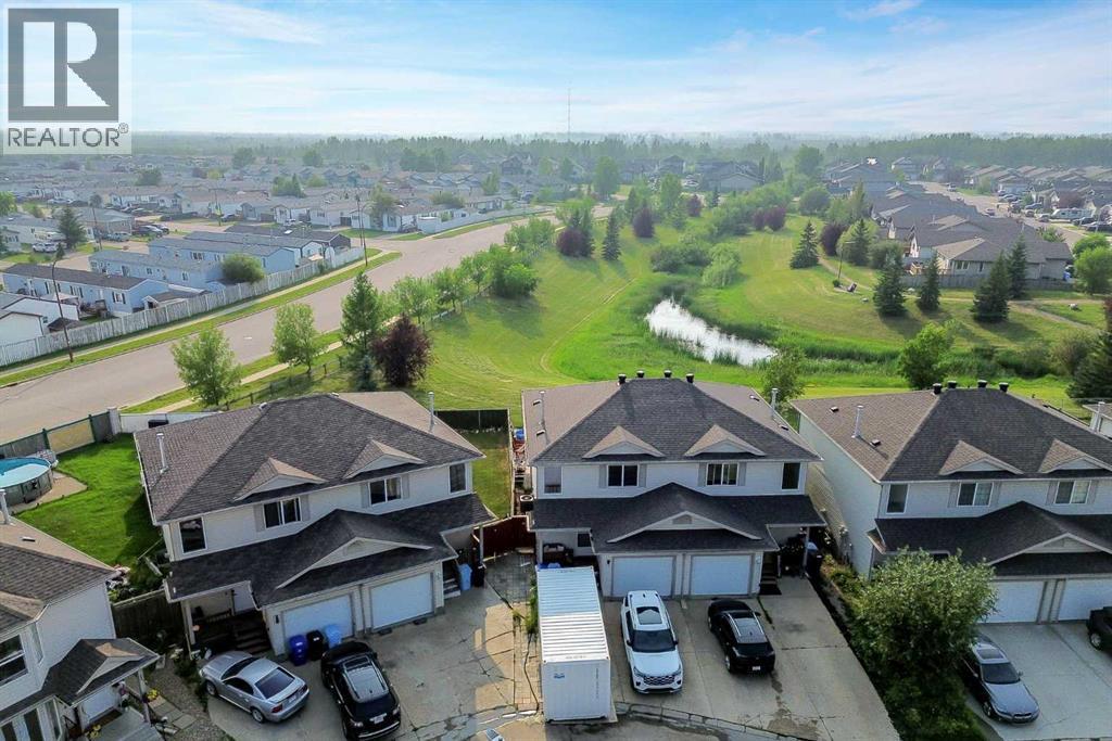 136 Kodiak Crescent - Image 33