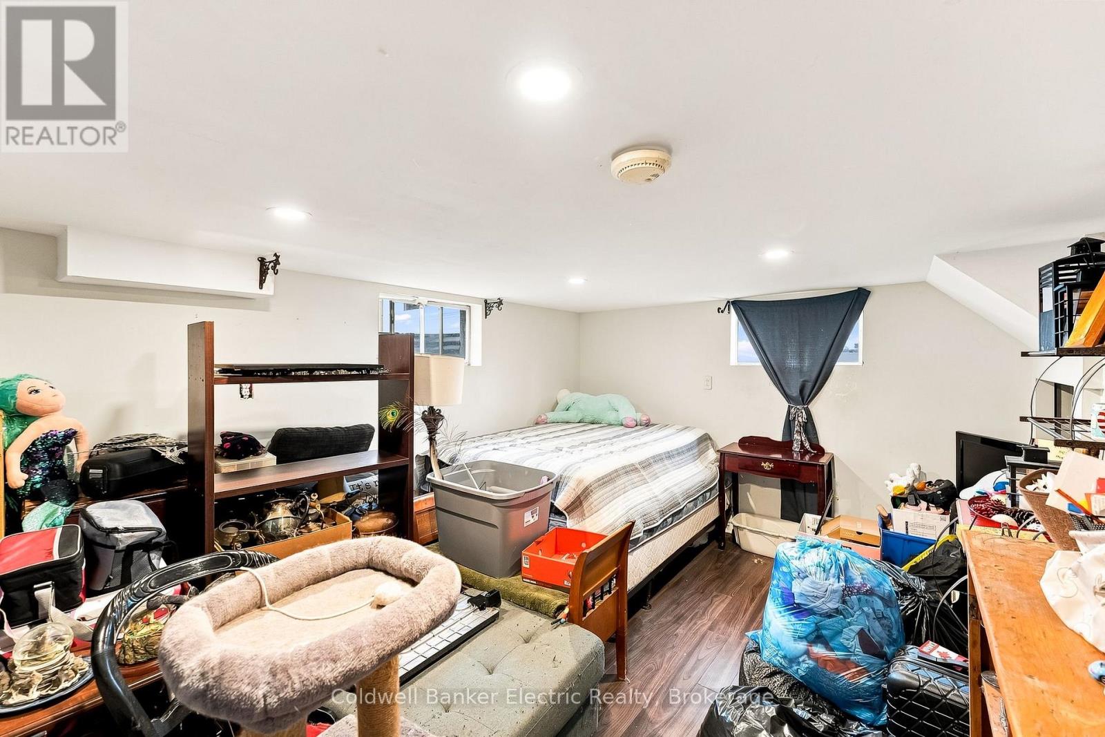 19 GRAHAM STREET E - Image 38
