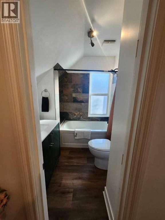 721 6 Street S - 19