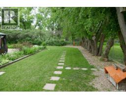 203 Pottery Street, Eastend, SK S0N0T0 Photo 37