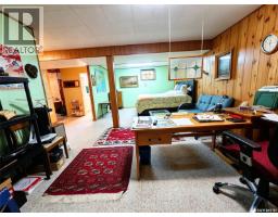203 Pottery Street, Eastend, SK S0N0T0 Photo 21