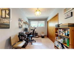 203 Pottery Street, Eastend, SK S0N0T0 Photo 16