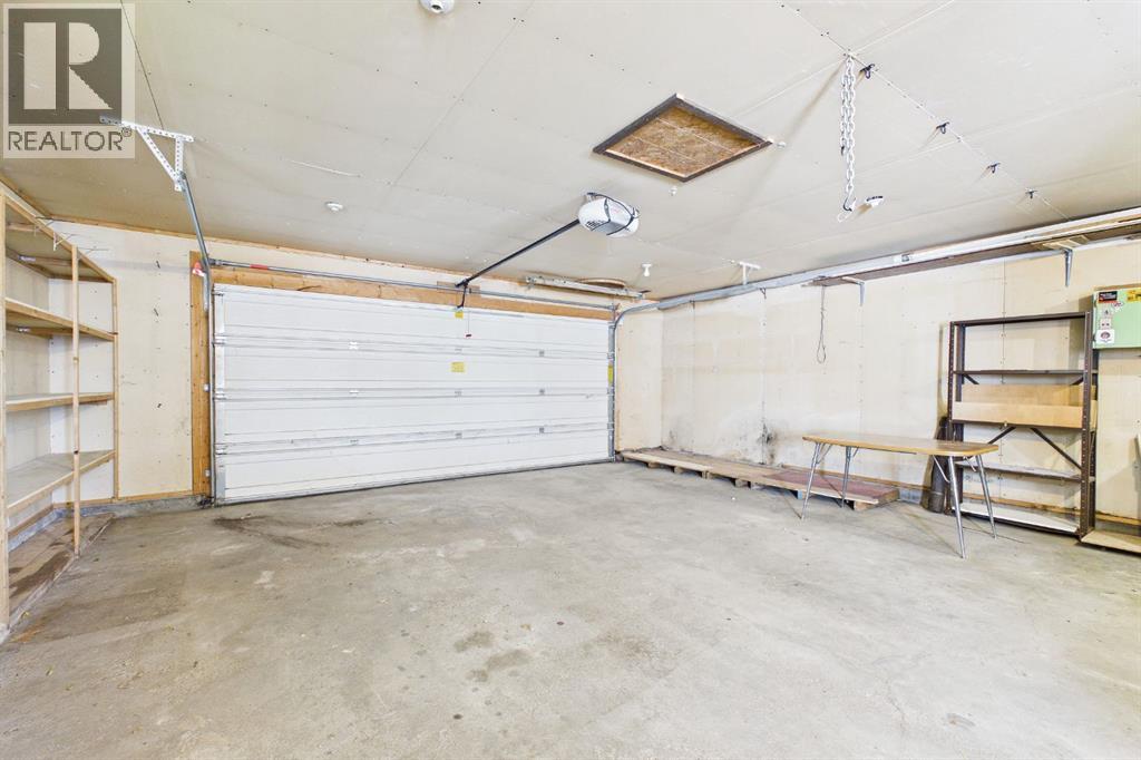 83 Westover Drive SW - Image 32