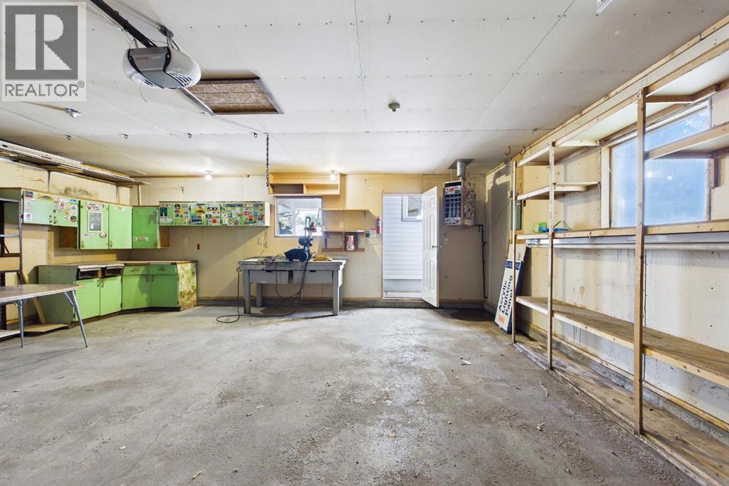 83 Westover Drive SW - Image 34