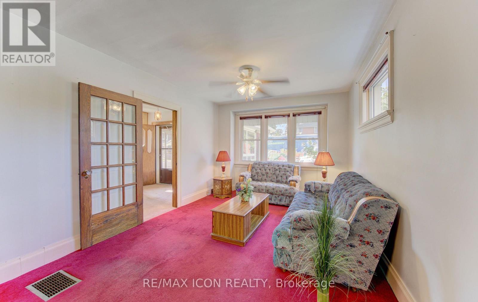 224 WEBER STREET E - Image 13