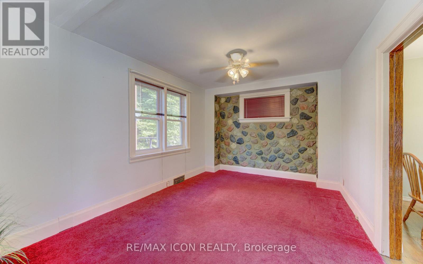 224 WEBER STREET E - Image 17