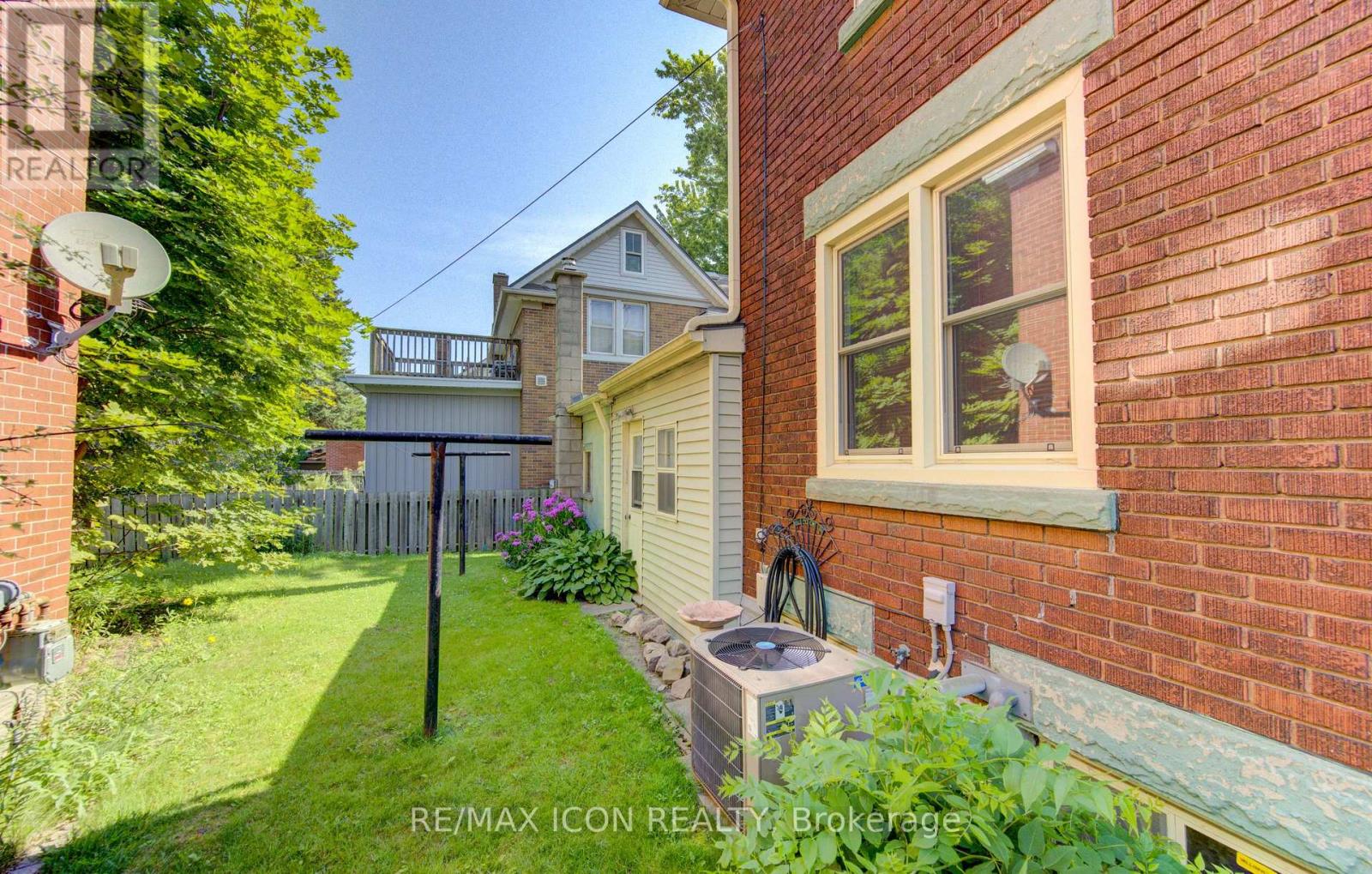224 WEBER STREET E - Image 4