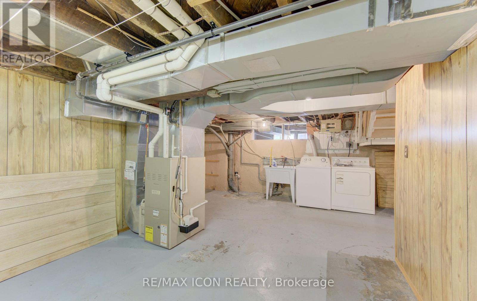 224 WEBER STREET E - Image 44