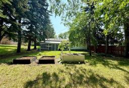 568 Queen Street W, Virden, MB R0M2C0 Photo 45