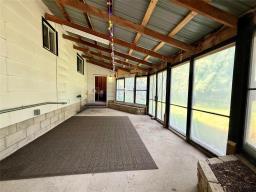 568 Queen Street W, Virden, MB R0M2C0 Photo 38