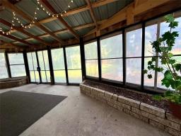 568 Queen Street W, Virden, MB R0M2C0 Photo 39