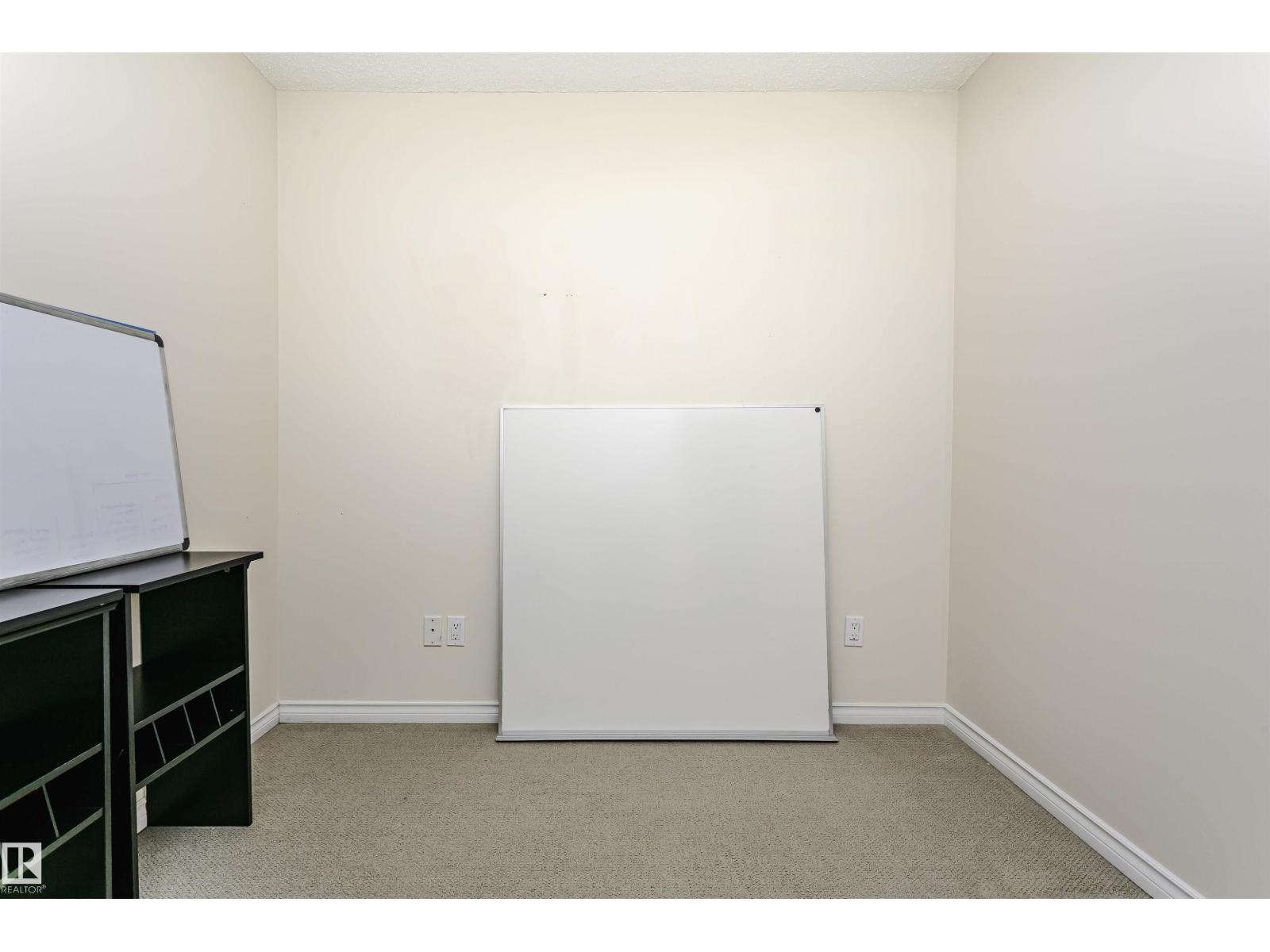 #106 12110 106 AV NW - Image 38