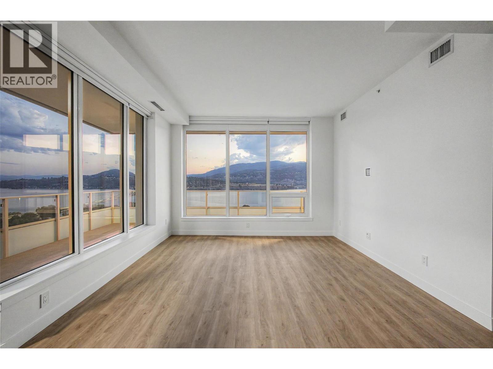 238 Leon Avenue Unit# 2107, Kelowna