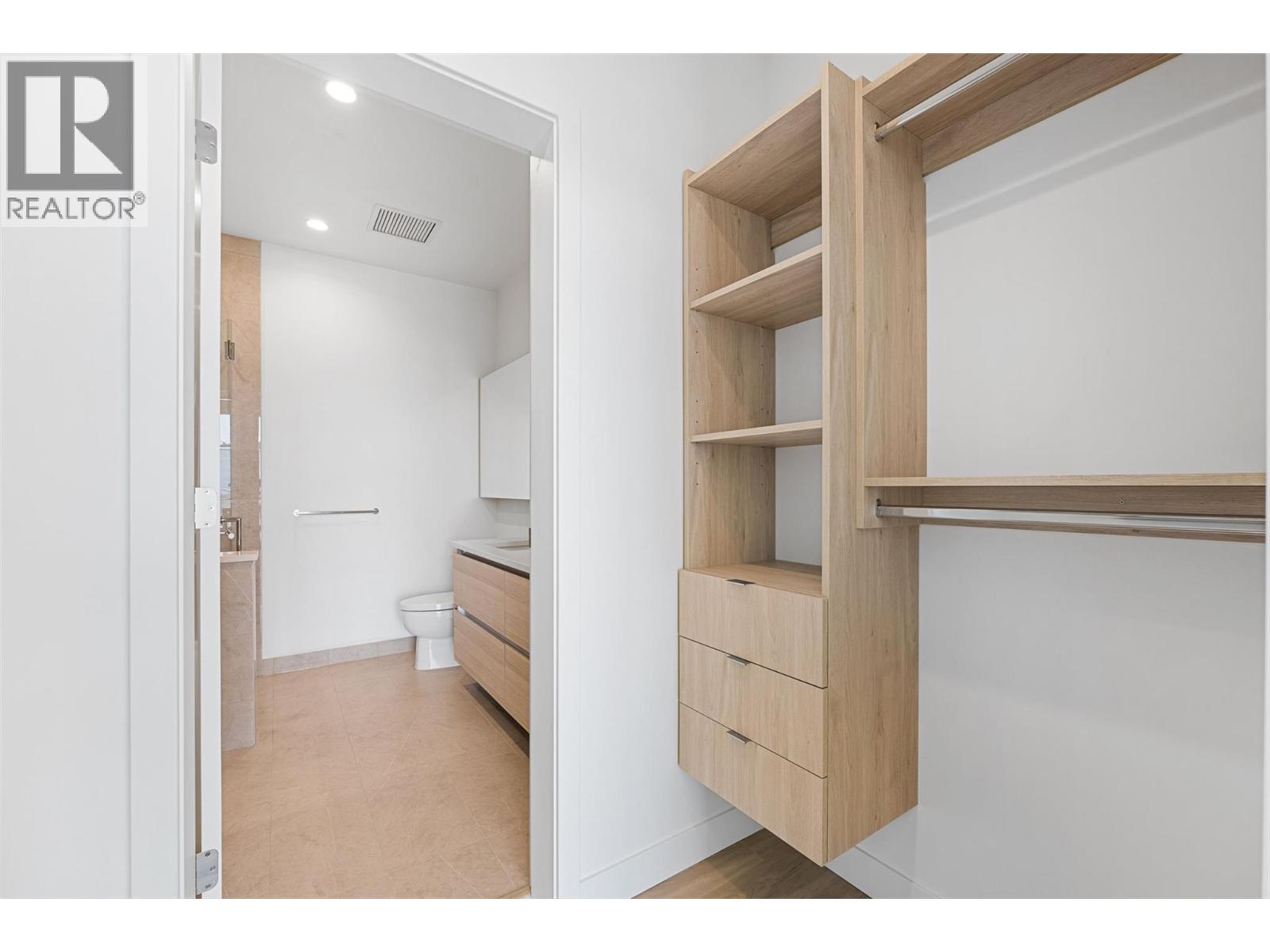 238 Leon Avenue Unit# 2107, Kelowna