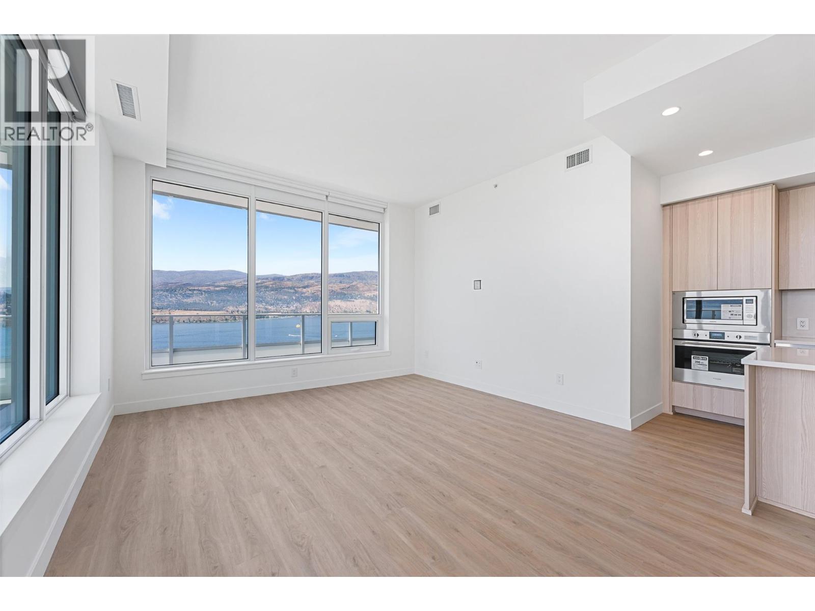 238 Leon Avenue Unit# 2107, Kelowna