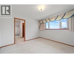 3806 50 Street, Camrose, AB T4V4B8 Photo 21