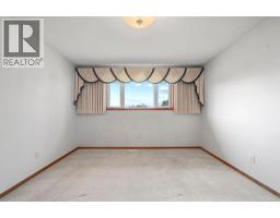3806 50 Street, Camrose, AB T4V4B8 Photo 20
