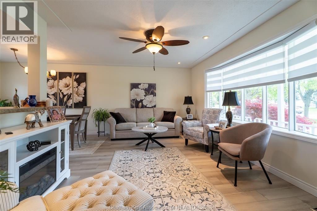434 Dora DRIVE - Image 10