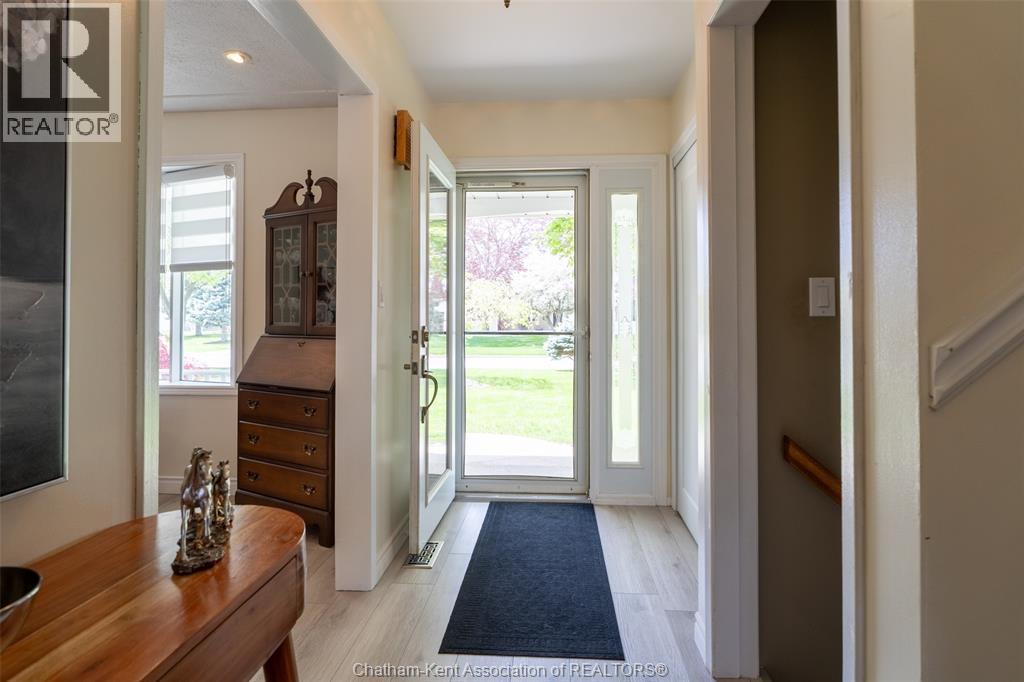 434 Dora DRIVE - Image 9