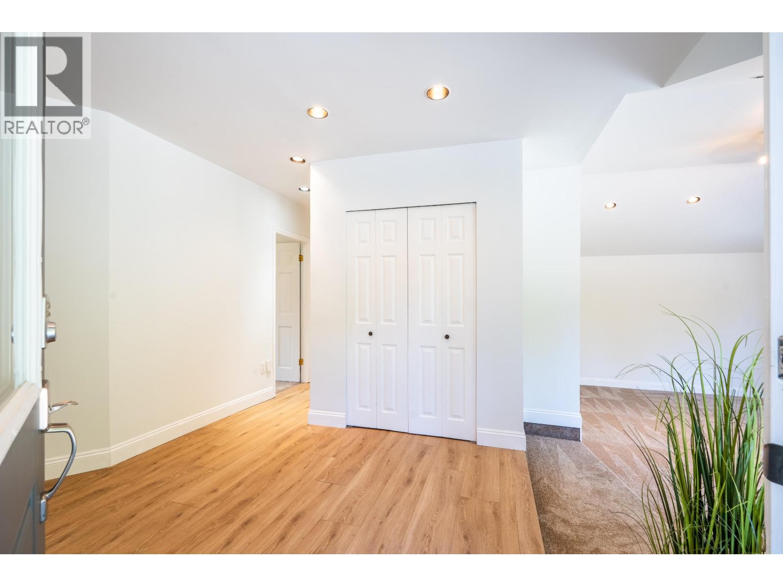1565 JACK ROAD, Sechelt