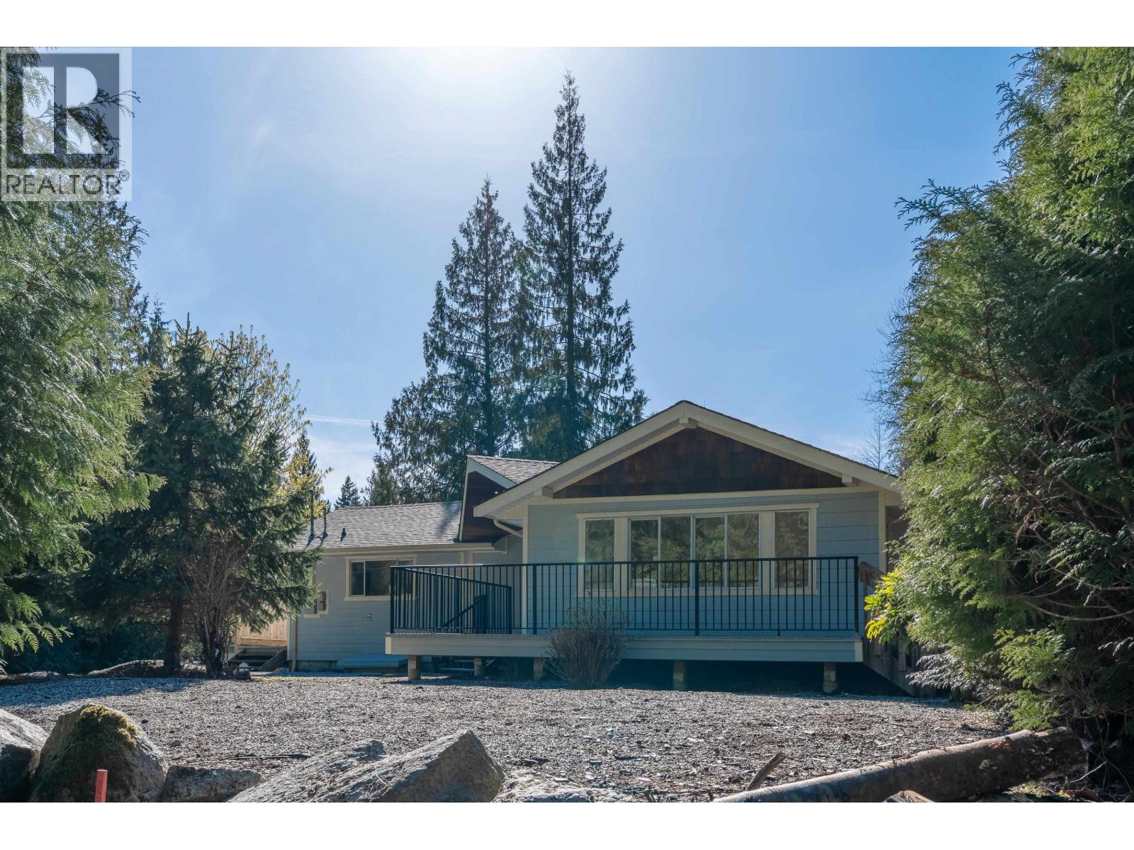 1565 JACK ROAD, Sechelt
