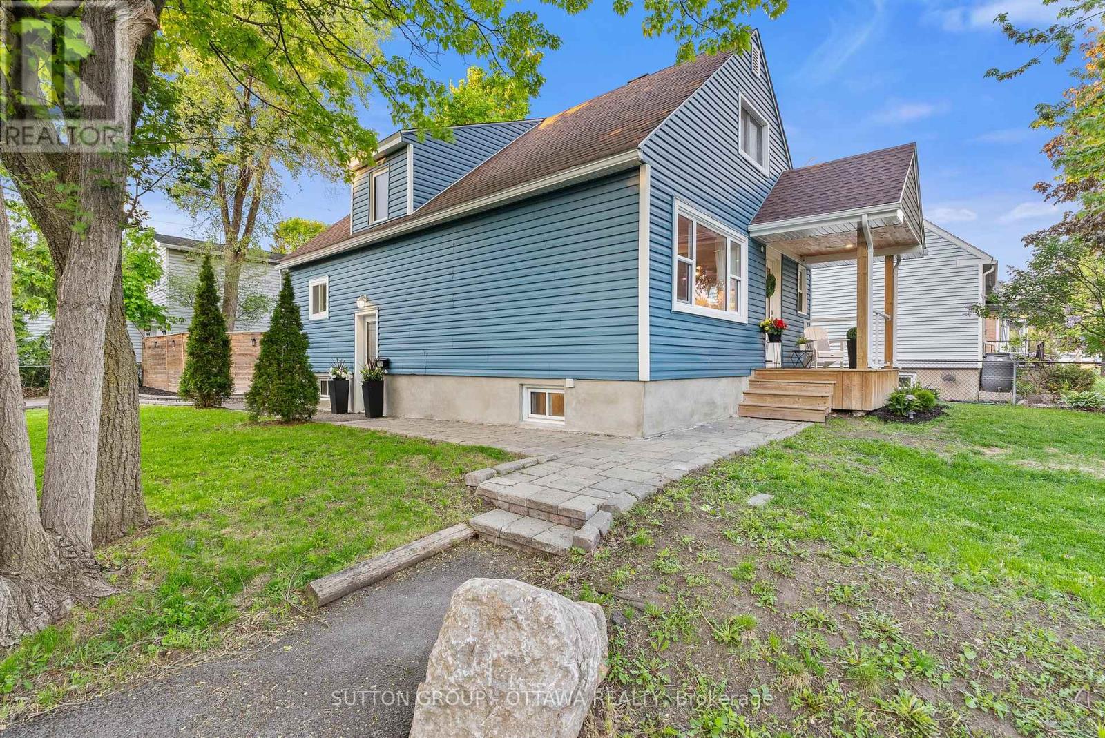 409 BLAKE BOULEVARD - 5