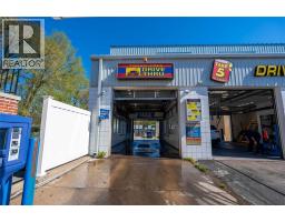646 Cathcart Boulevard, Sarnia, ON N7V2N4 Photo 6