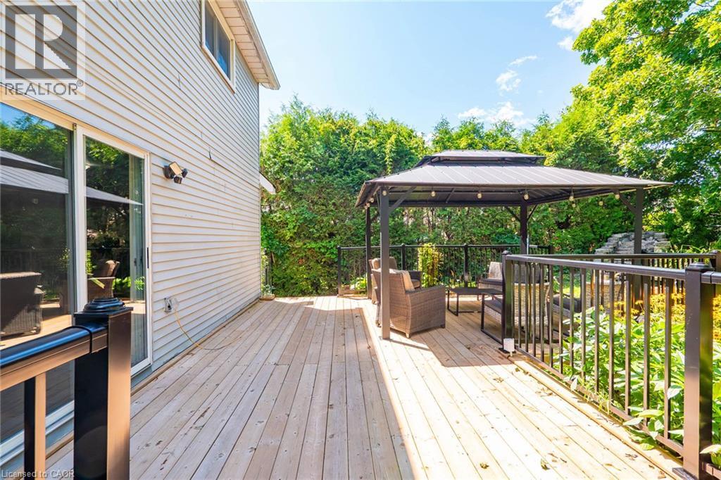 34 PEACHTREE Crescent - 39
