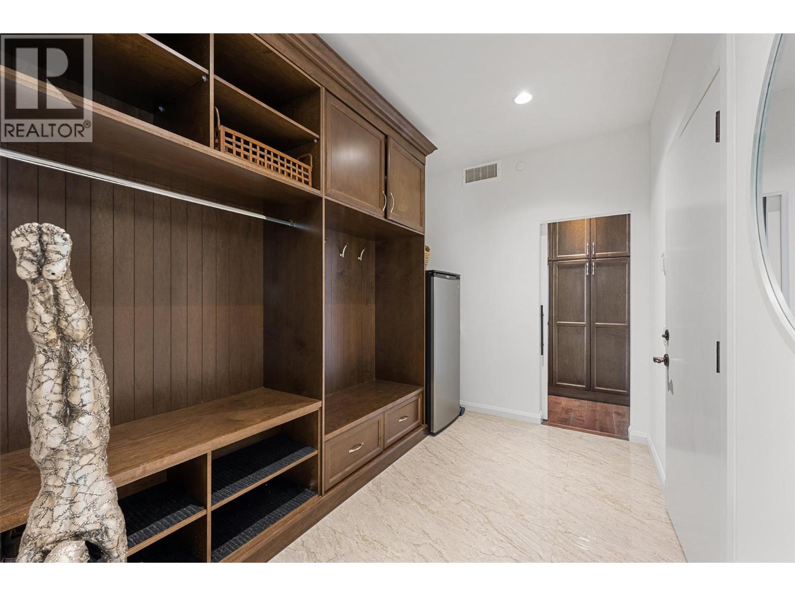 1766 Opal Peak Place, Lake Country