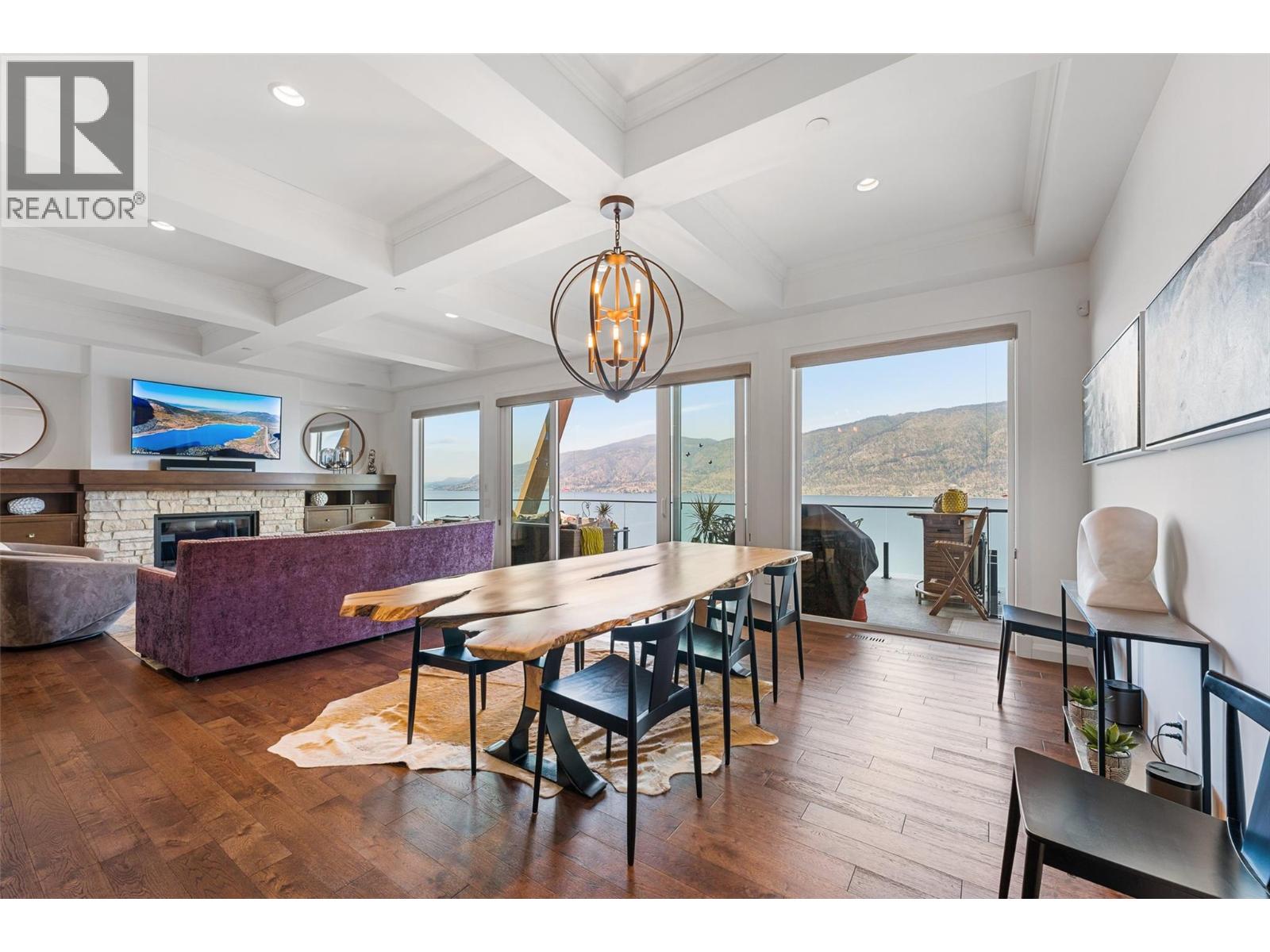 1766 Opal Peak Place, Lake Country