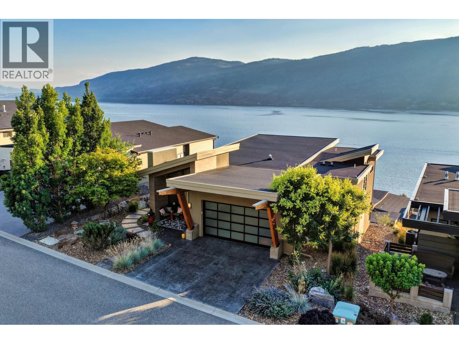 1766 Opal Peak Place, Lake Country