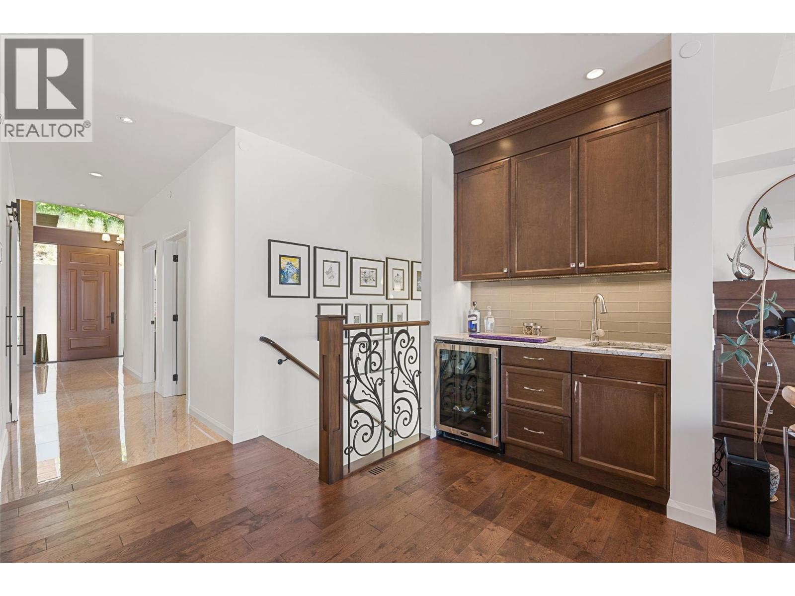 1766 Opal Peak Place, Lake Country