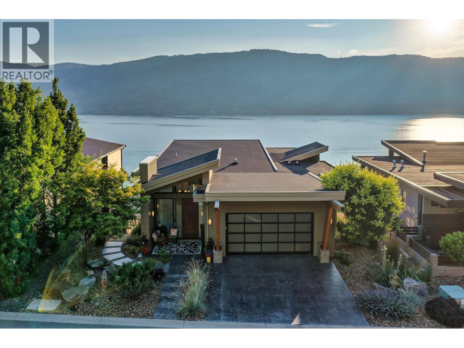 1766 Opal Peak Place, Lake Country