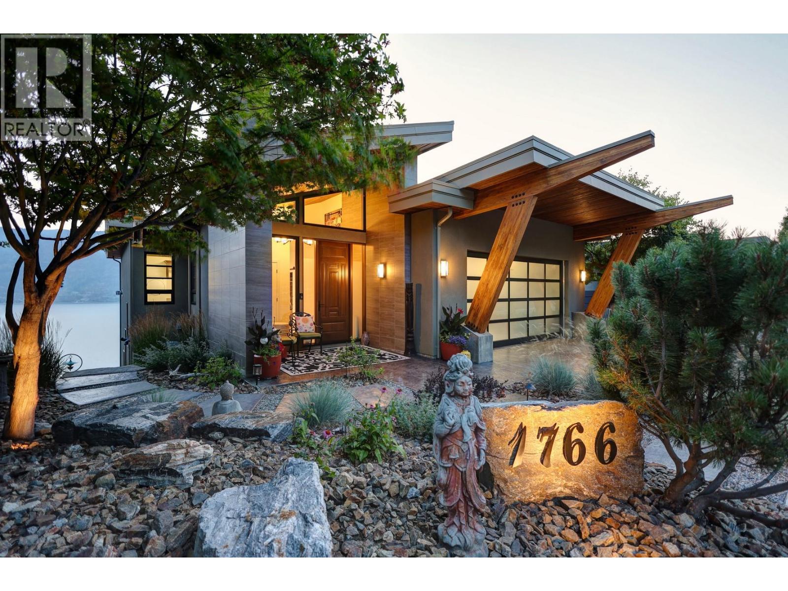1766 Opal Peak Place, Lake Country