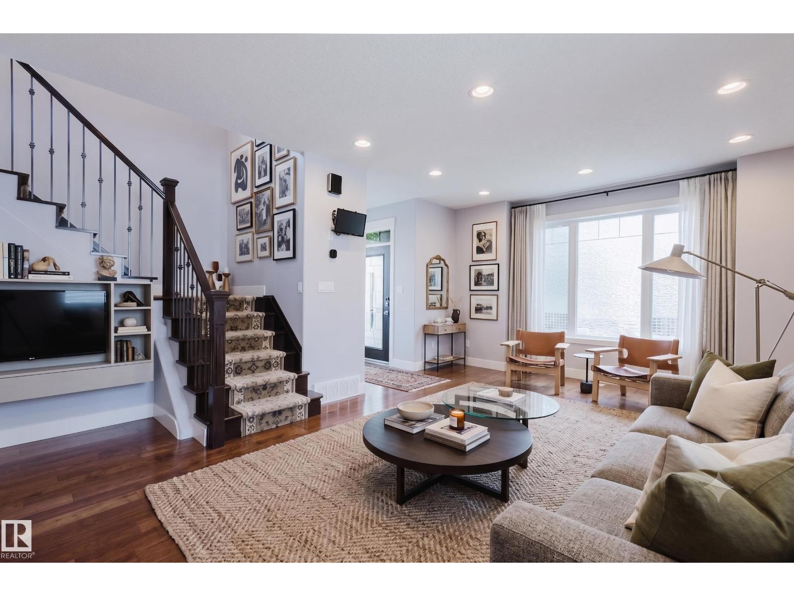 10626 81 AV NW - 5