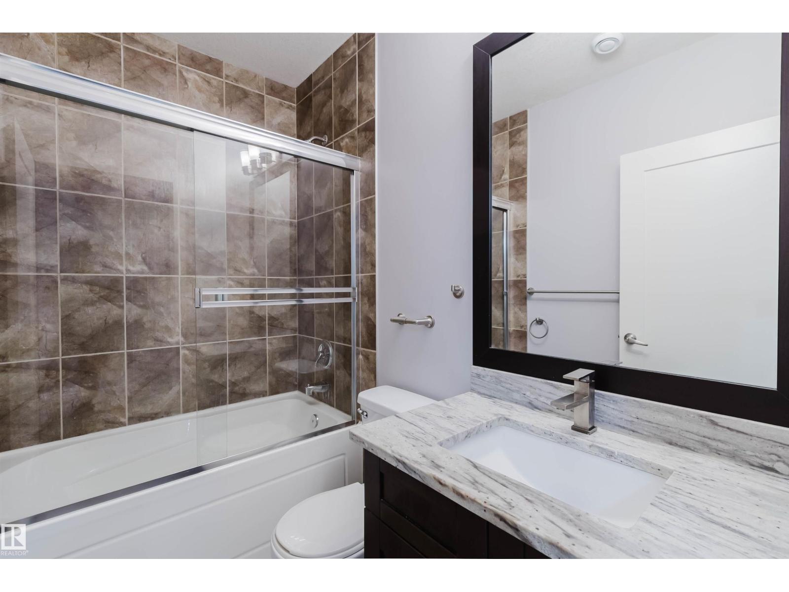 10626 81 AV NW - 37