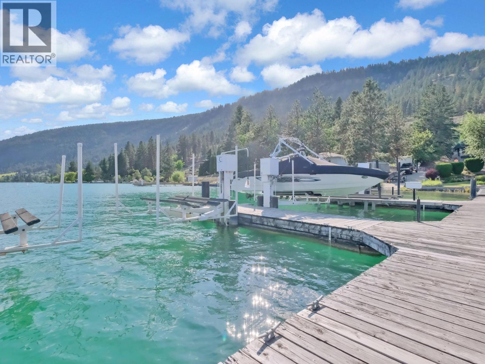 18451 Crystal Waters Road Unit# 16, Lake Country
