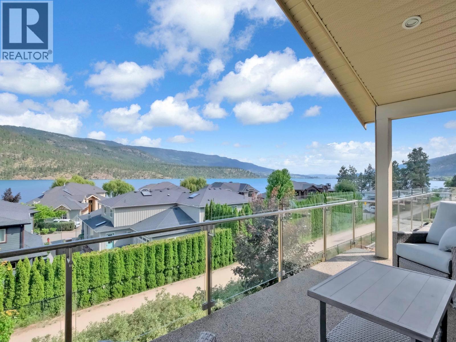18451 Crystal Waters Road Unit# 16, Lake Country
