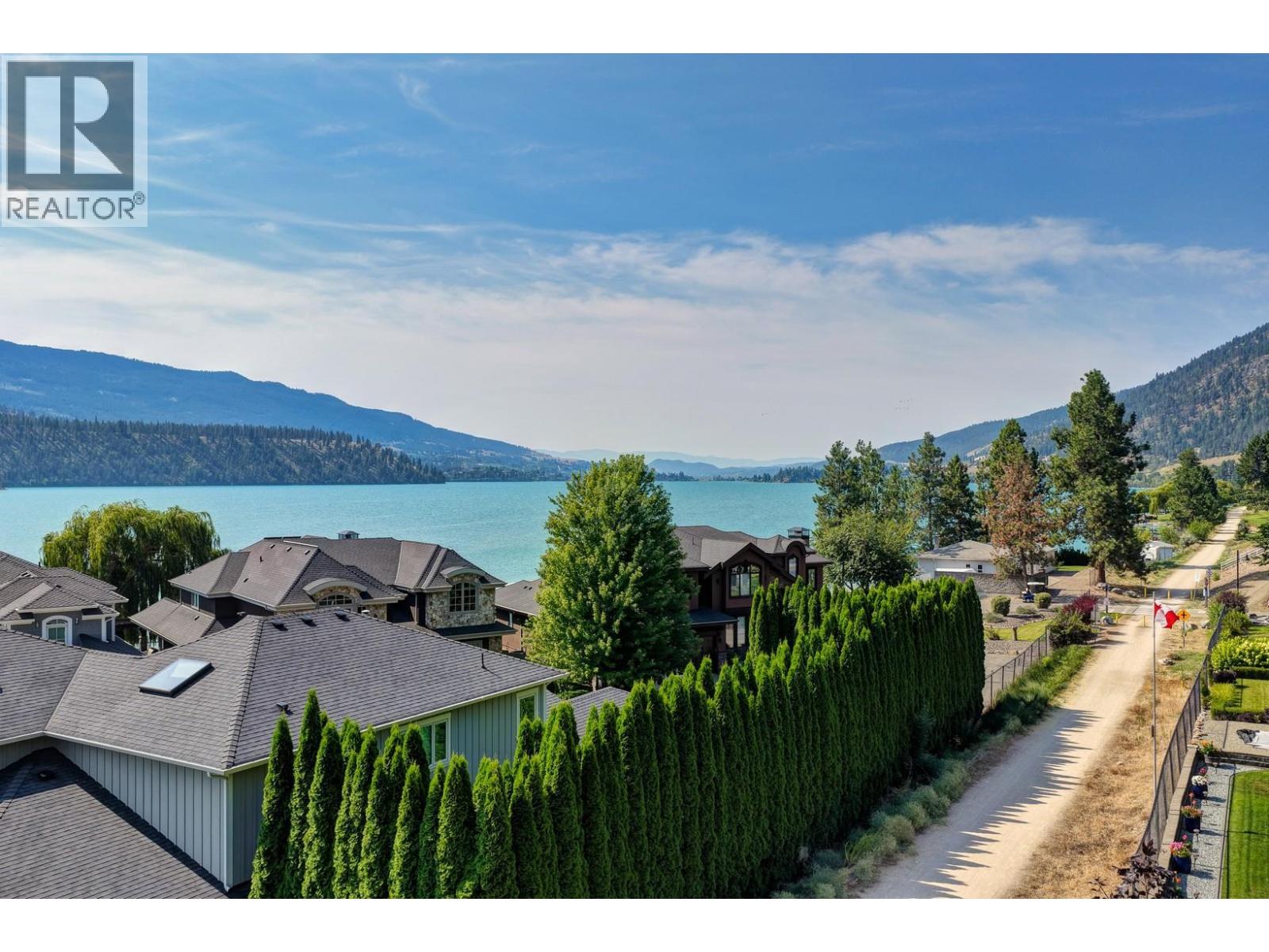 18451 Crystal Waters Road Unit# 16, Lake Country