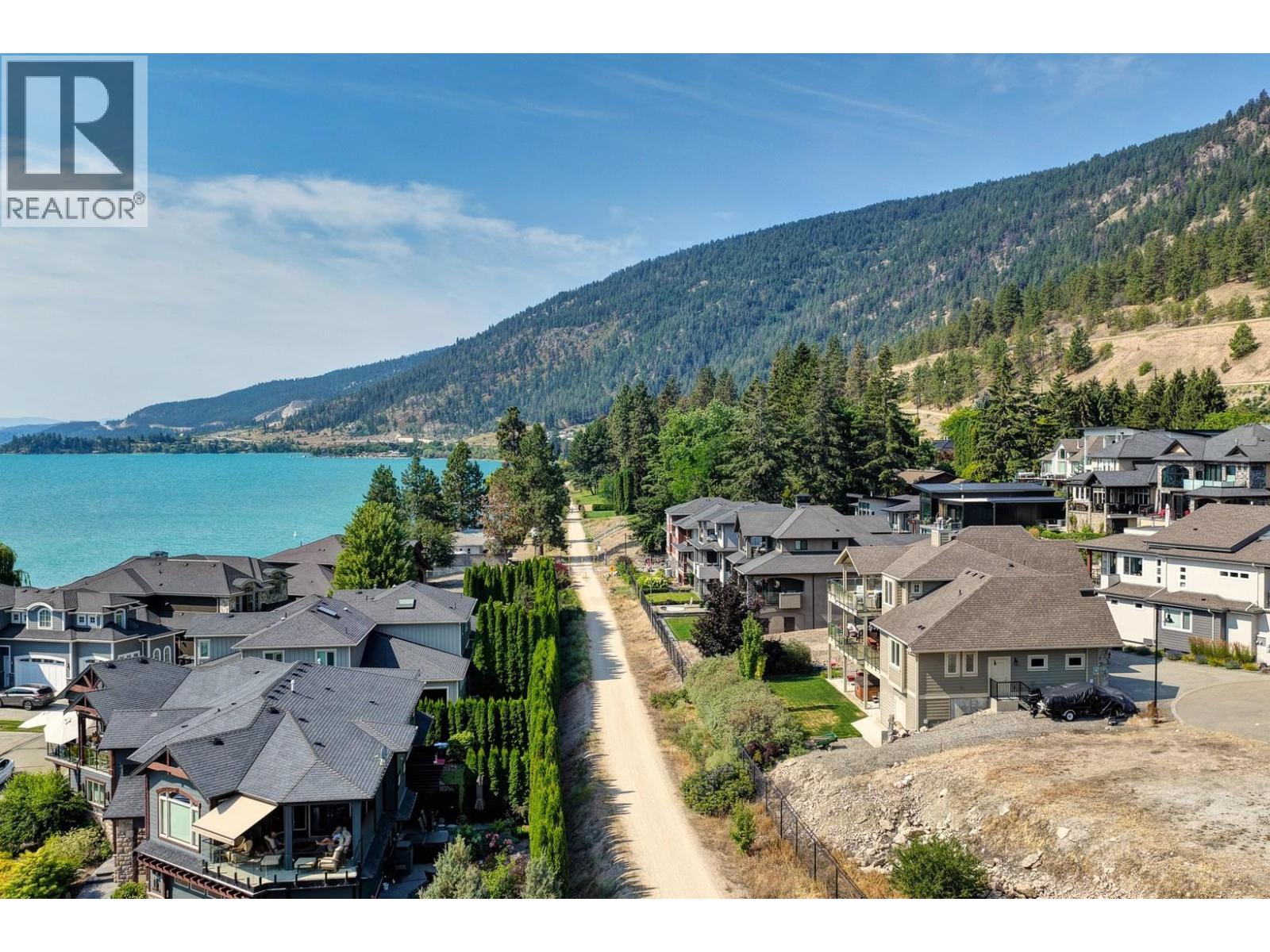 18451 Crystal Waters Road Unit# 16, Lake Country