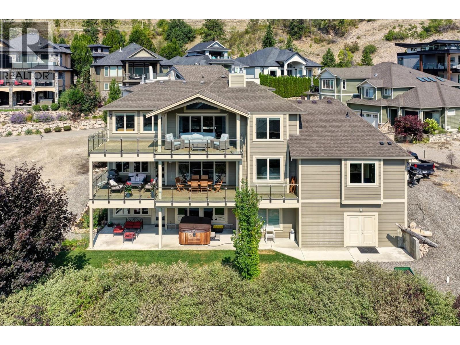 18451 Crystal Waters Road Unit# 16, Lake Country