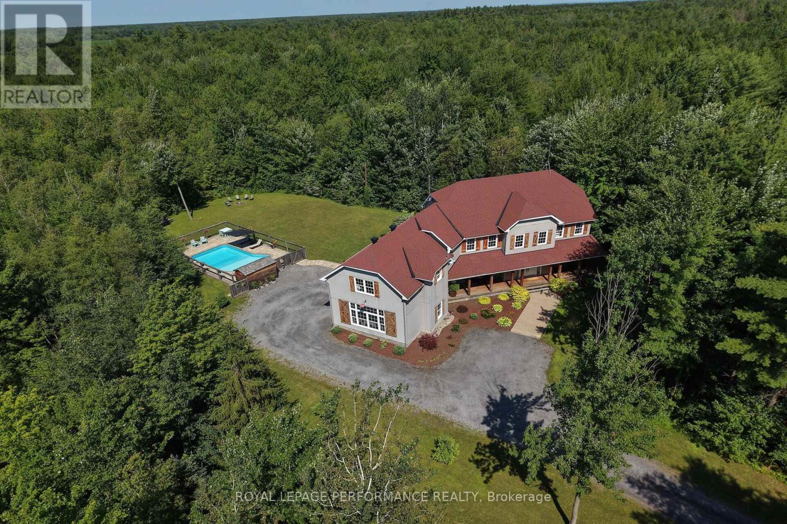 1749 Albert Leroux Road