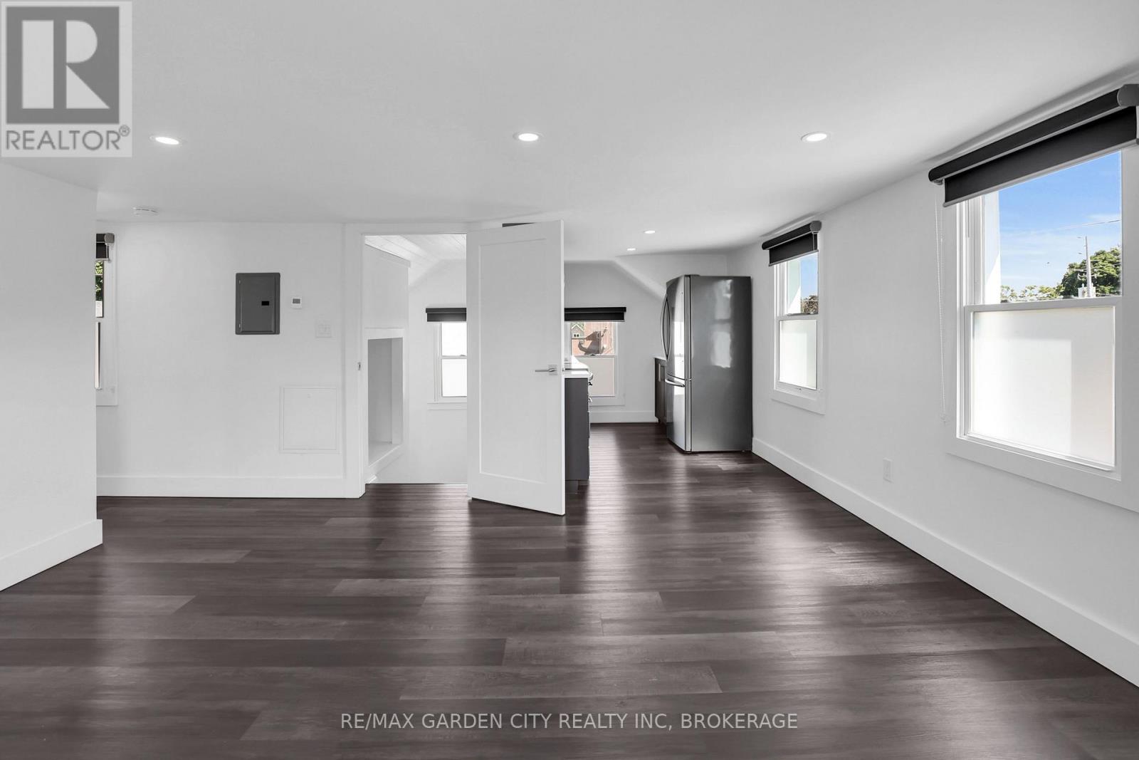 135 LAKE STREET - 35