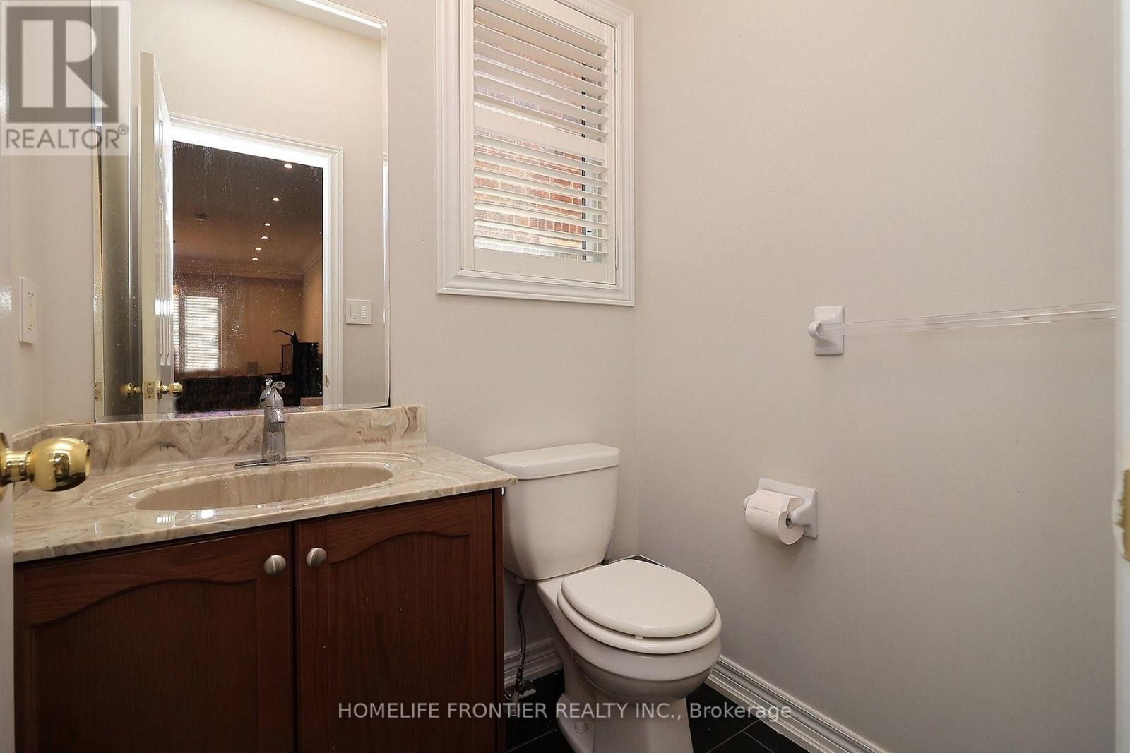 56 TWIN HILLS CRESCENT - 12