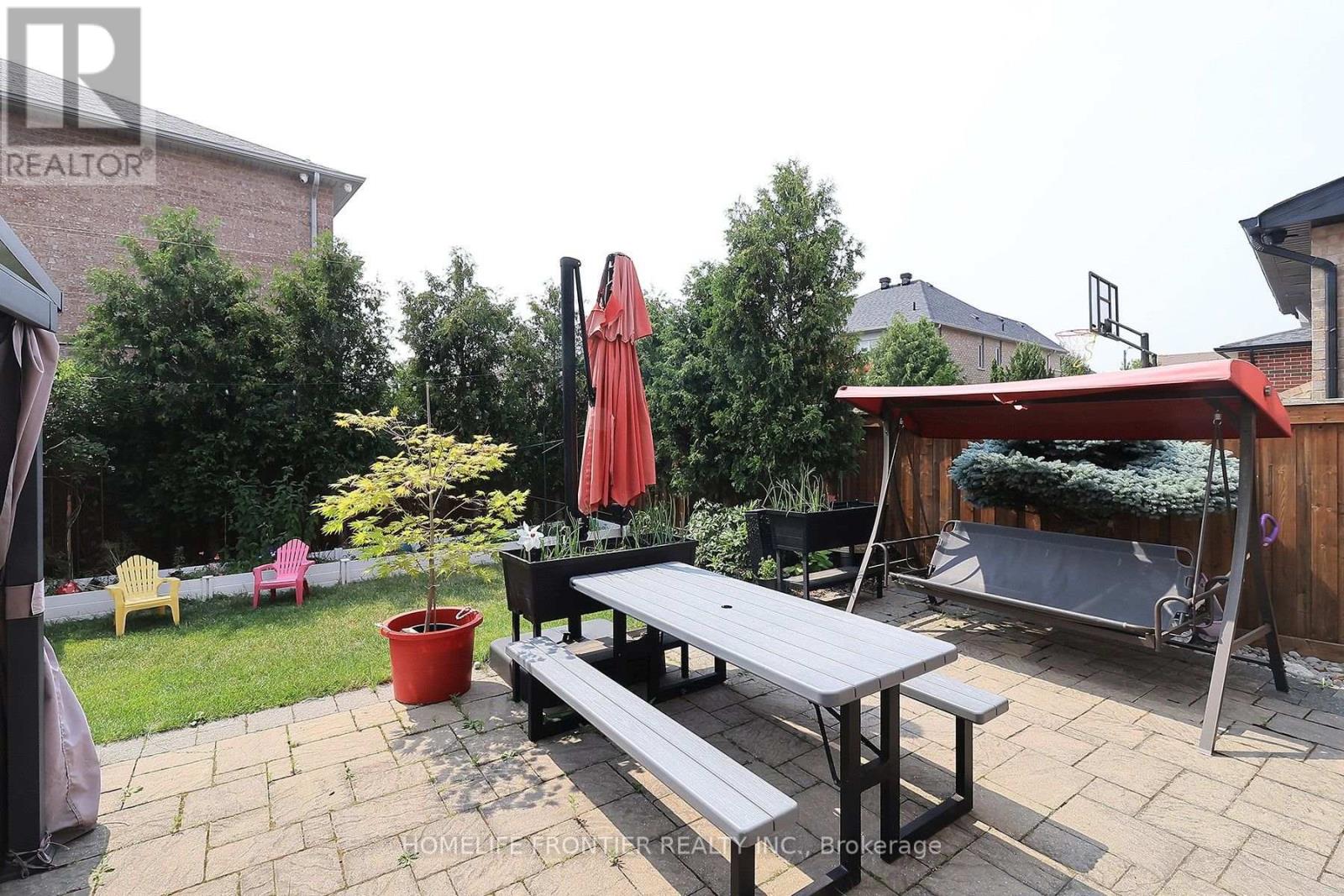 56 TWIN HILLS CRESCENT - 21