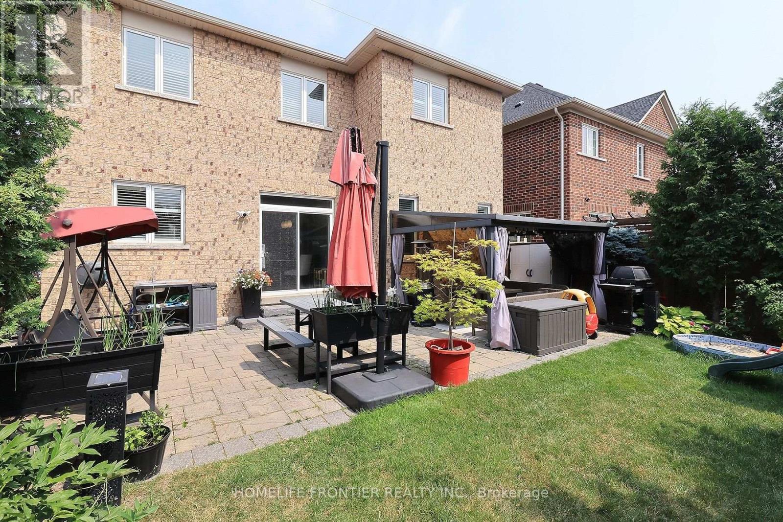 56 TWIN HILLS CRESCENT - 23