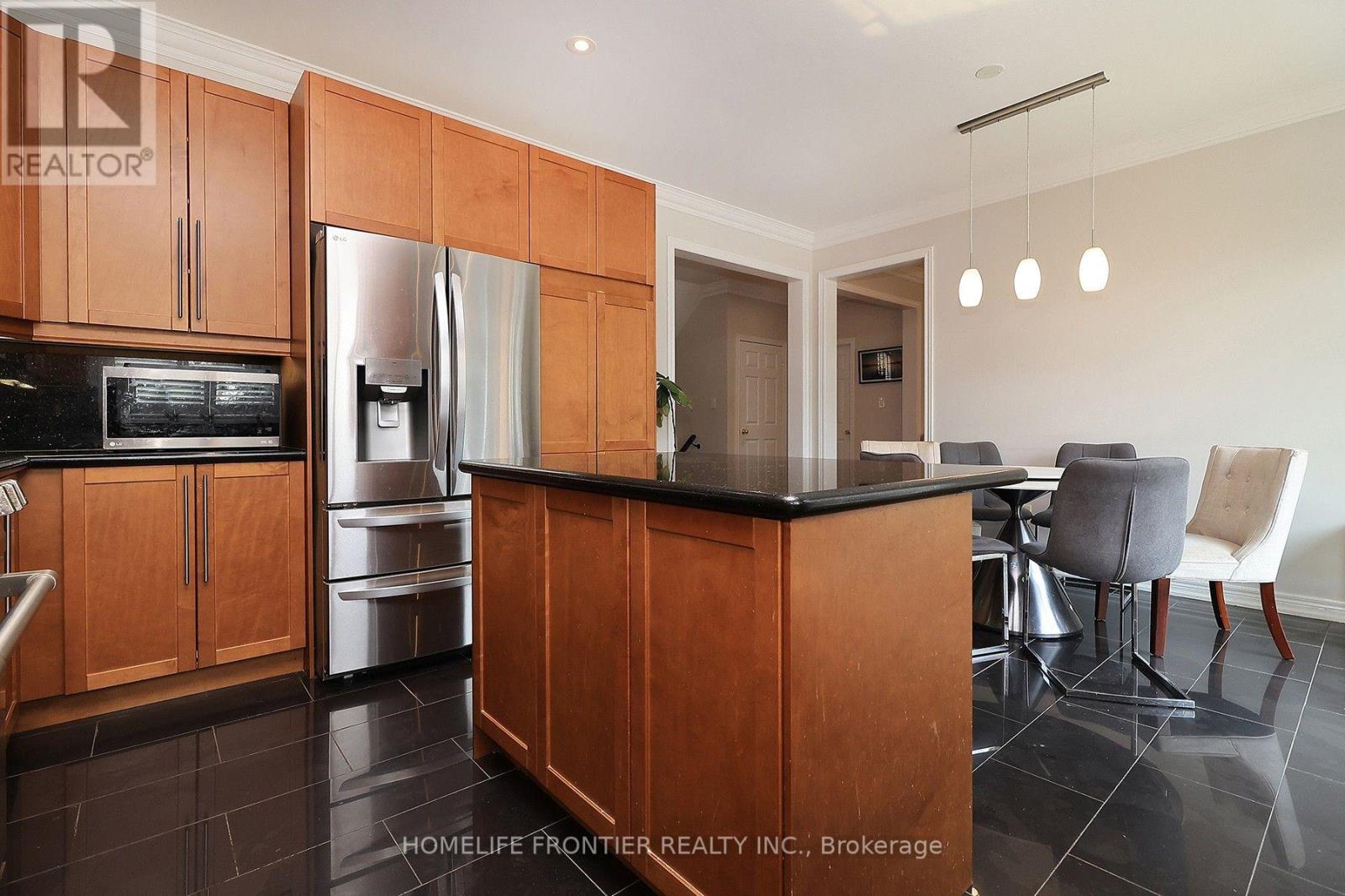 56 TWIN HILLS CRESCENT - 5
