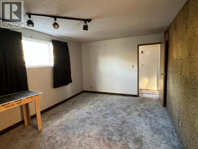 230 DAWSON DRIVE - 17