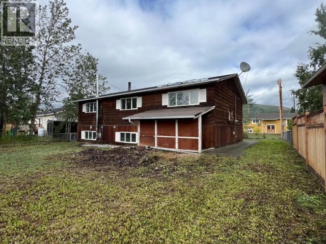 230 DAWSON DRIVE - 4